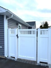 Building Photo - 108 Pilcher St