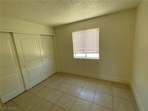 Building Photo - 6994 Issac Ave