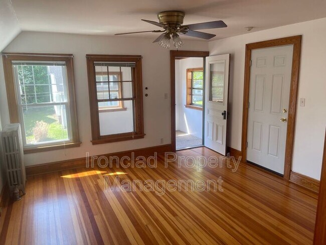 Foto del edificio - 42 South St