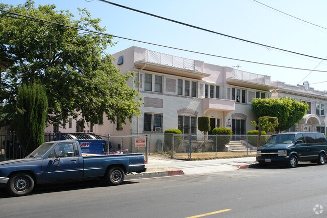 Building Photo - 2849 San Marino St
