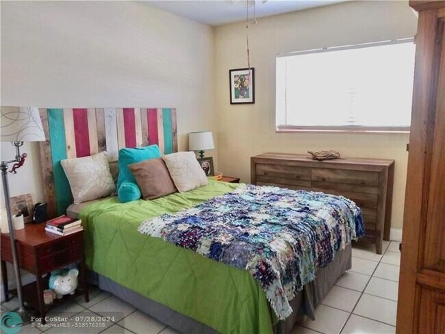 Foto del edificio - 520 SW 15th St