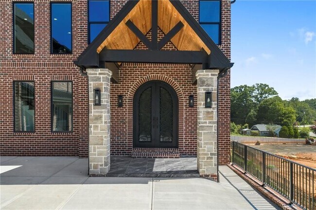 Building Photo - 403 Thunder Rd