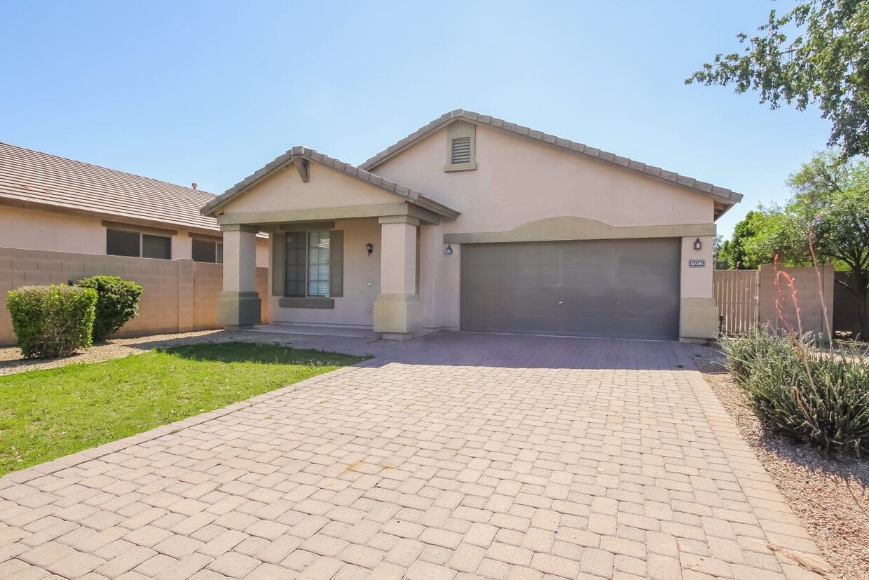 10241 W Cordes Rd House Rental in Tolleson, AZ