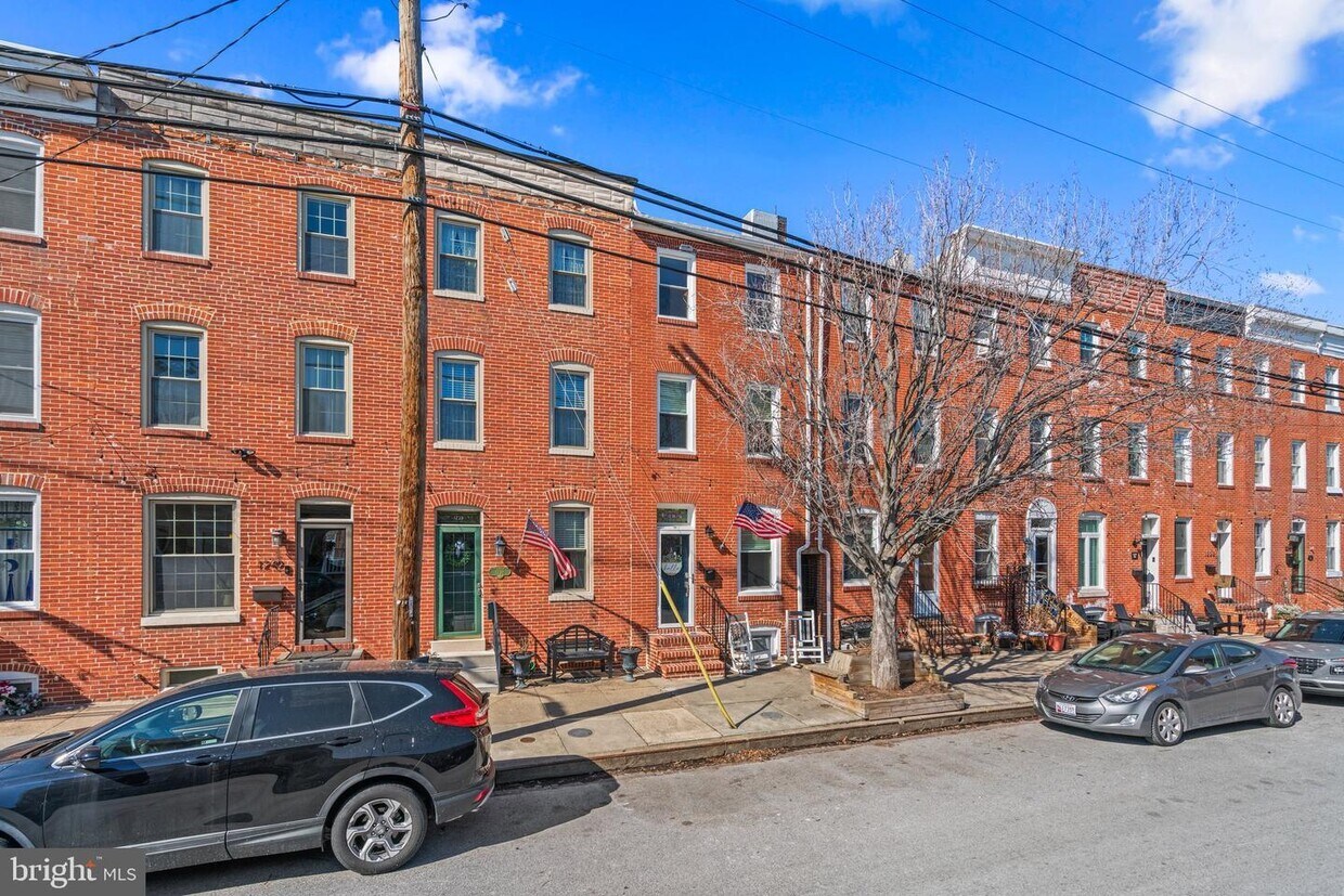 Primary Photo - 1236 Hull St