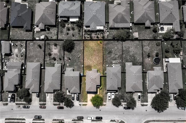 Building Photo - 1505 Tea Leaf Dr