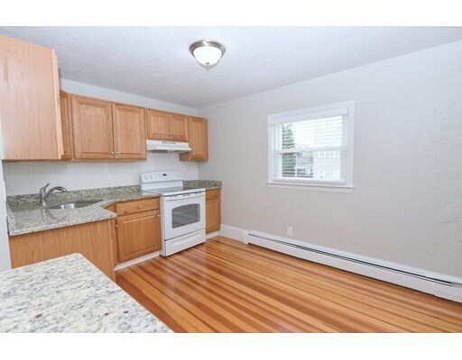 Foto del edificio - 499 Medford St