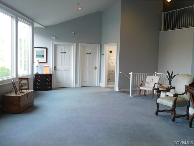 Building Photo - 301 Beacon Ridge Dr