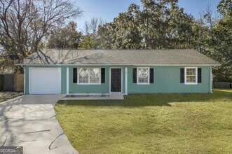 Building Photo - 107 Navajo Ct