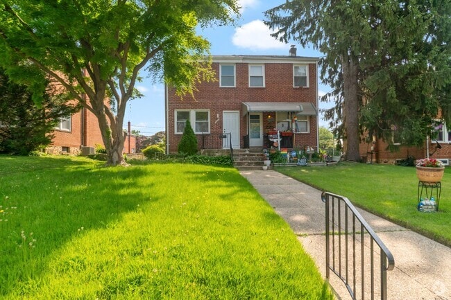 Building Photo - 3920 Wilke Ave