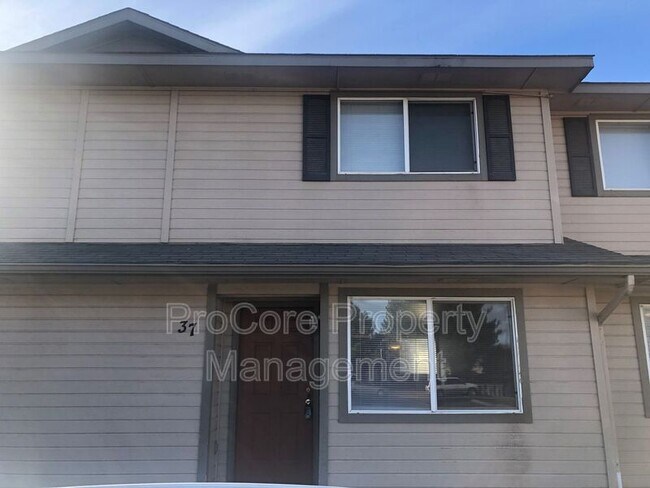 Building Photo - 1215 Ivy St