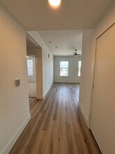 Building Photo - 300 N McDonald St