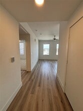 Building Photo - 300 N McDonald St