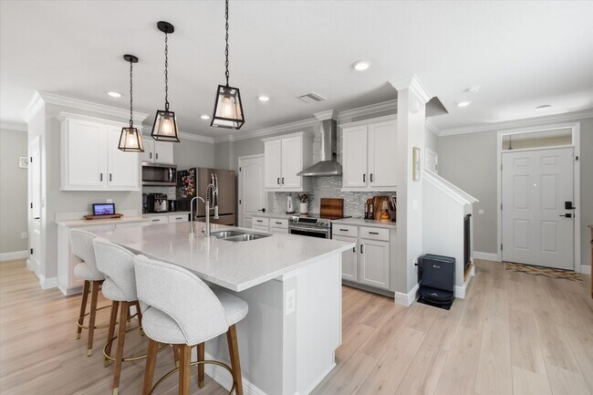 Foto del edificio - 10519 Whispering Hammock Dr