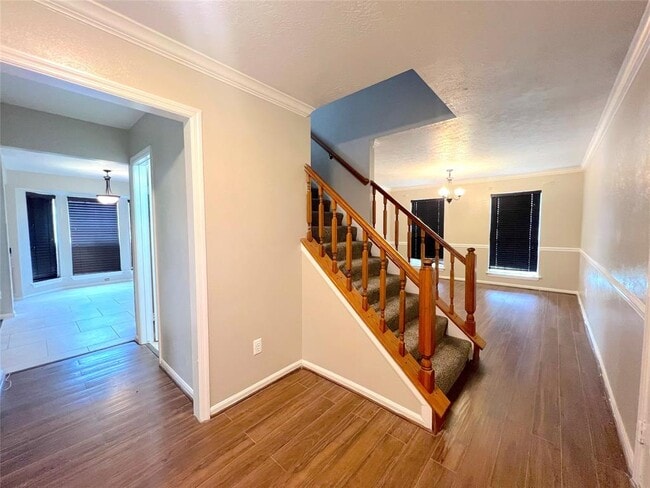 Building Photo - 819 Buckeye Pl