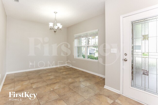 Foto del edificio - 16240 Dowing Creek Dr