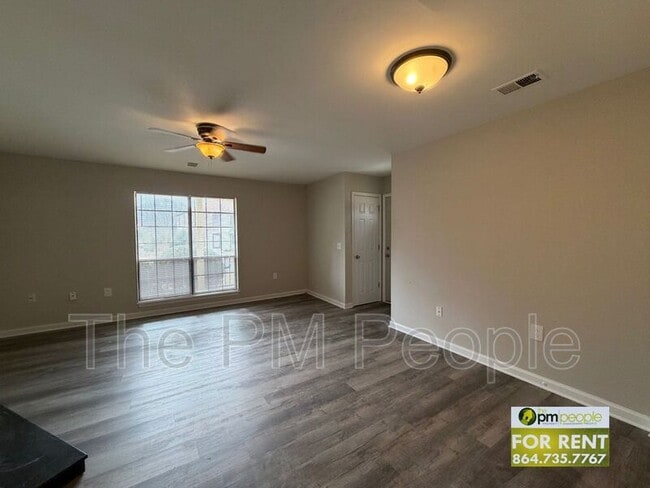 Building Photo - 3 Pointer Ln