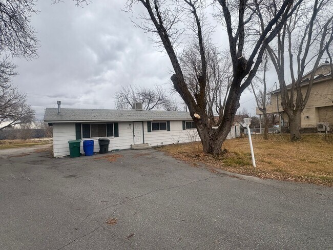 Foto del edificio - Main Level Living in West Jordan!