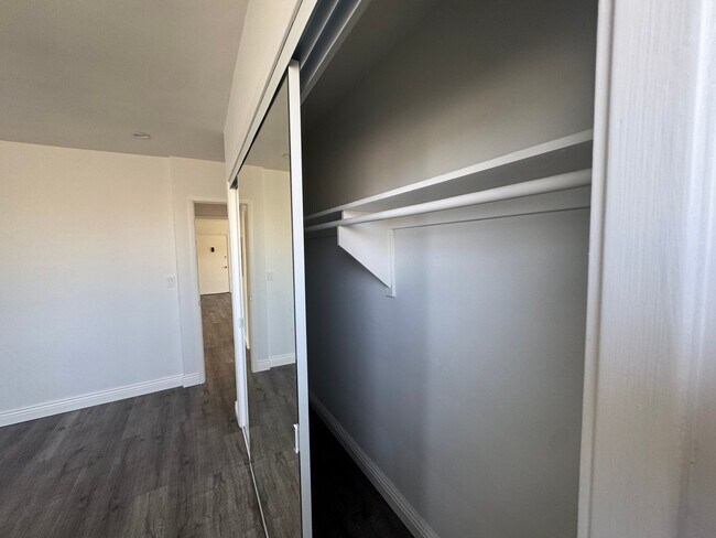 Foto del edificio - 4150 Los Feliz Blvd