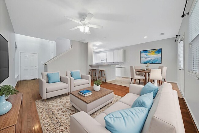 Foto del edificio - 230 W Stedhill Loop