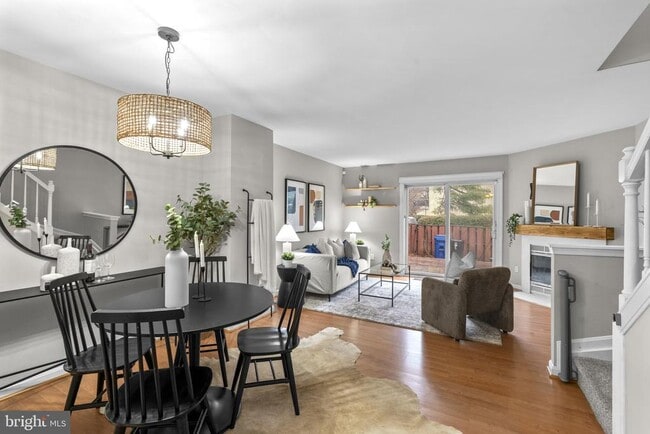 Building Photo - 1305 S Potomac St