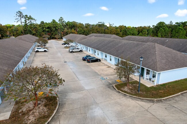 Photo - 11350 New Orleans Ave (Gulfport, MS) Apartment