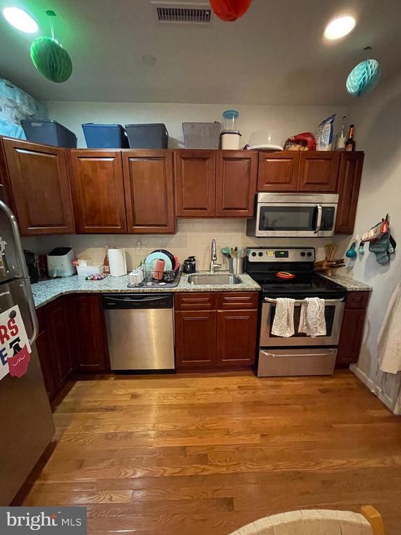 Foto del edificio - 2024 N Carlisle St