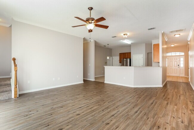 Foto del edificio - 3168 Tower Oaks Dr