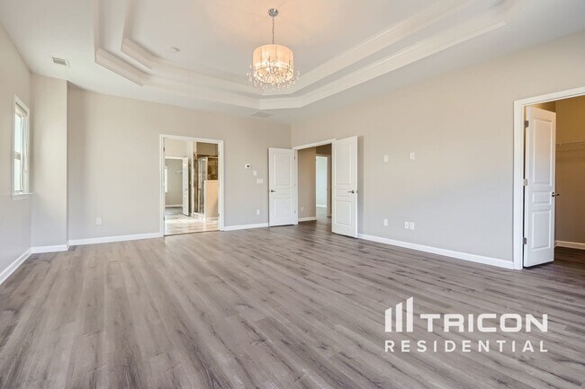 Foto del edificio - 4113 Roberts Crest Dr