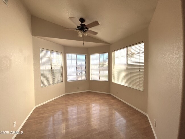 Foto del edificio - 11215 N 59th Dr