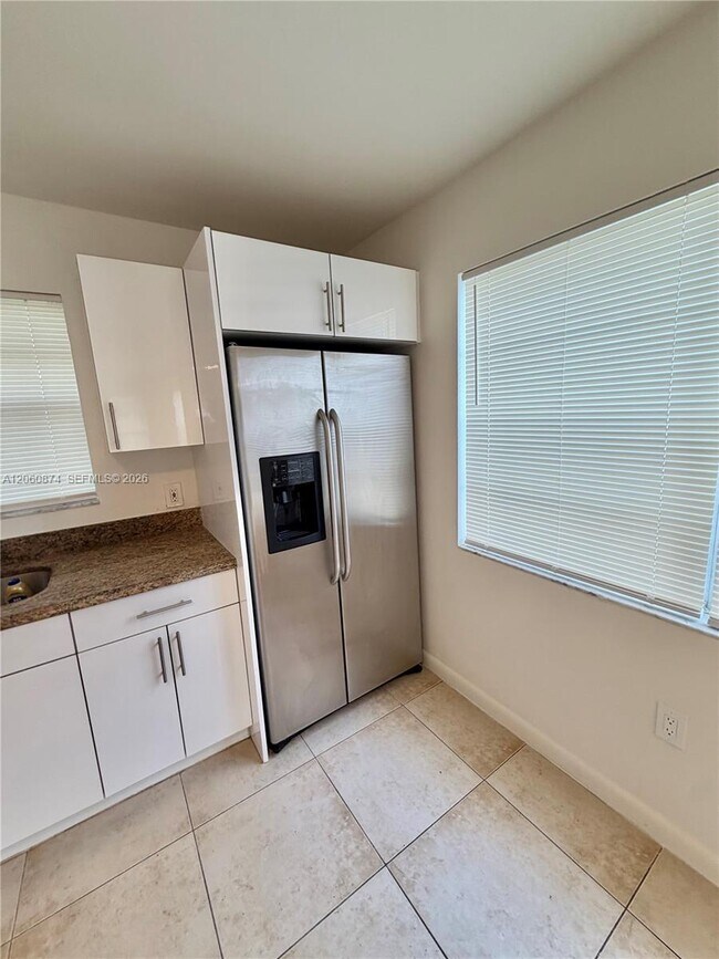 Foto del edificio - 4073 SW 52nd St