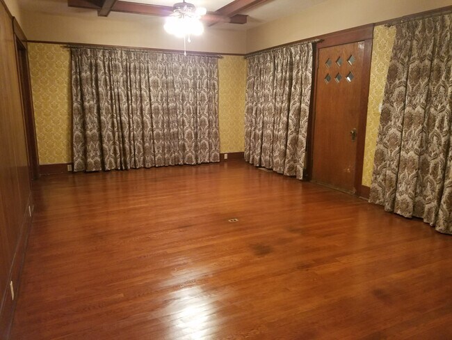 Foto del edificio - 505 N Meridian