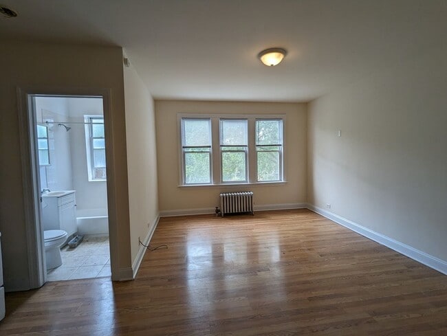 Foto del edificio - 2600 N Kimball Ave