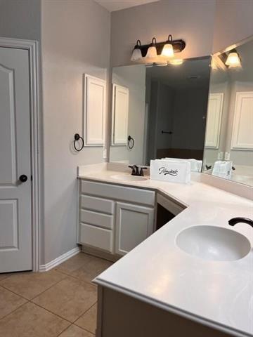 Foto del edificio - 5818 Country View Ln