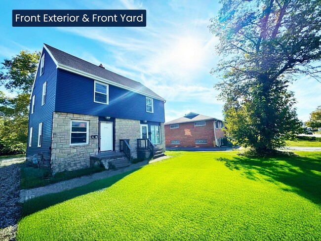 Building Photo - 2151 W Mound St