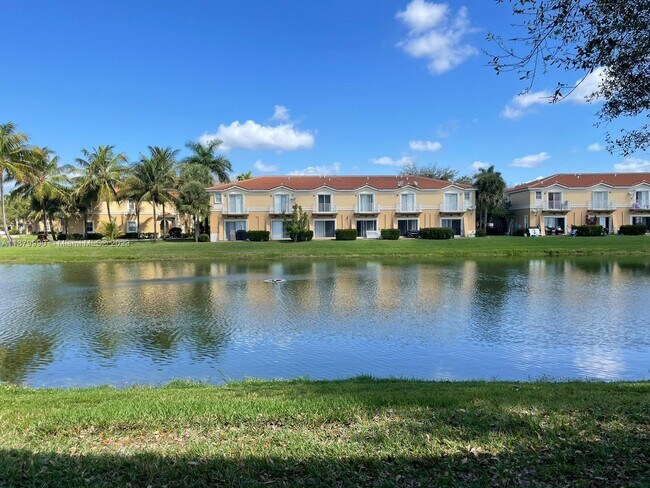 Foto del edificio - 12869 SW 31st Ct