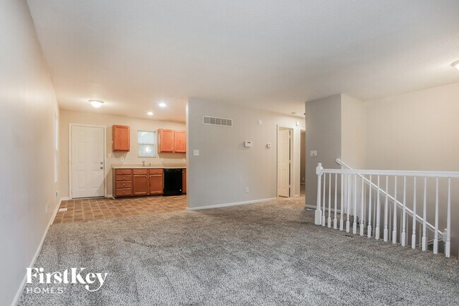 Building Photo - 8624 E 97 Terrace