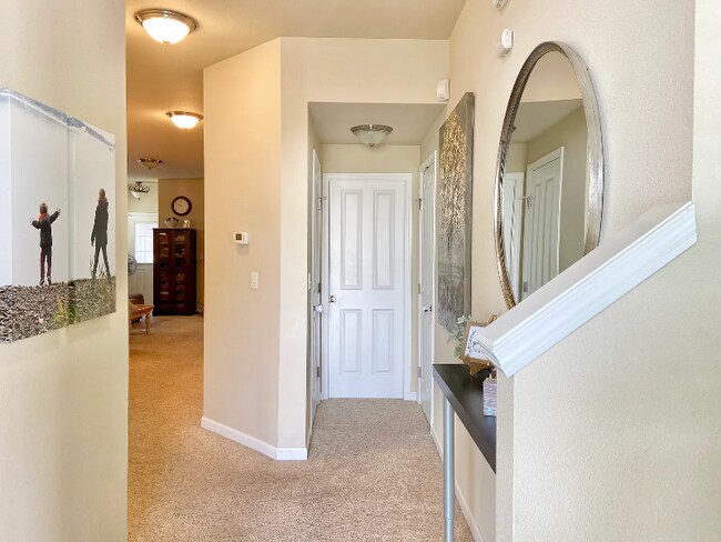 Foto del edificio - 4424 Edgewater Blvd NE