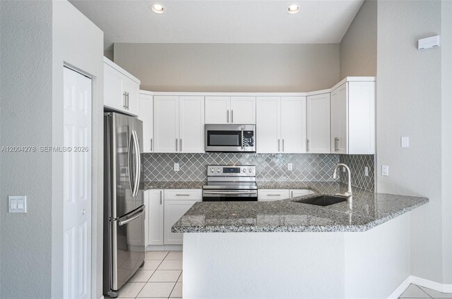 Building Photo - 1524 Canary Island Dr