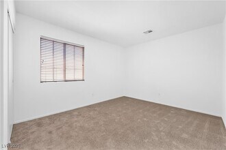 Building Photo - 5443 Wheatberry Ct