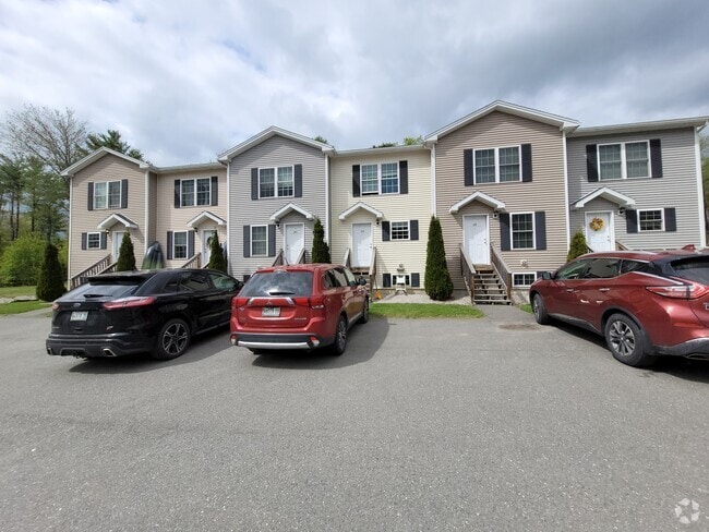 Building Photo - 1008 Fieldstone Ln
