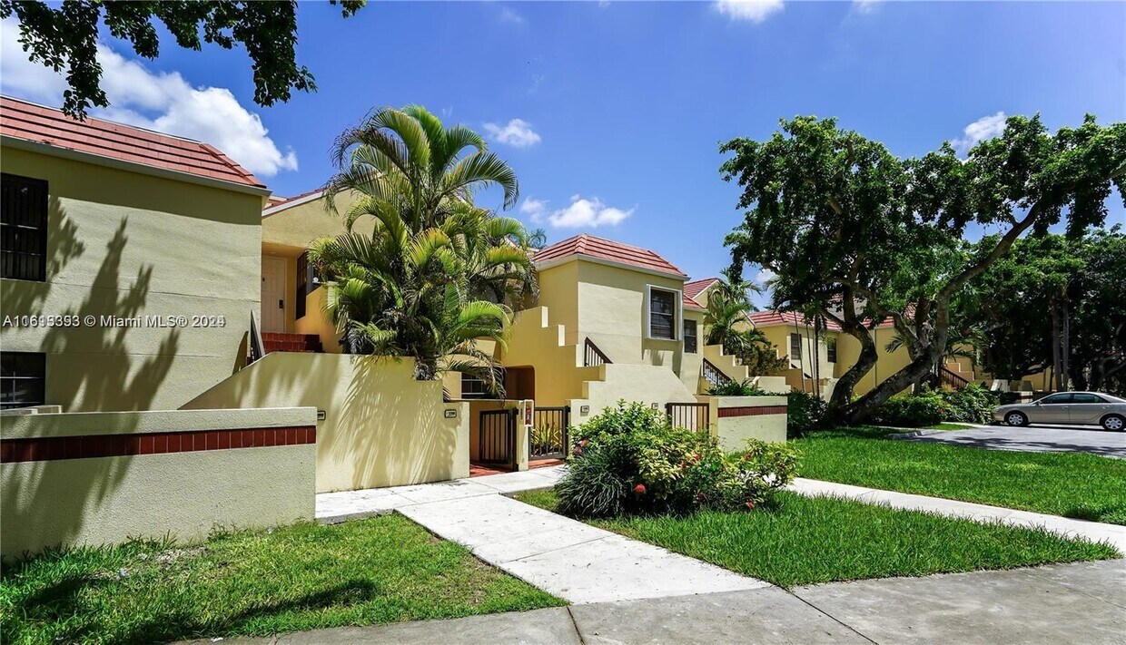 Primary Photo - 12992 SW 88th Ln