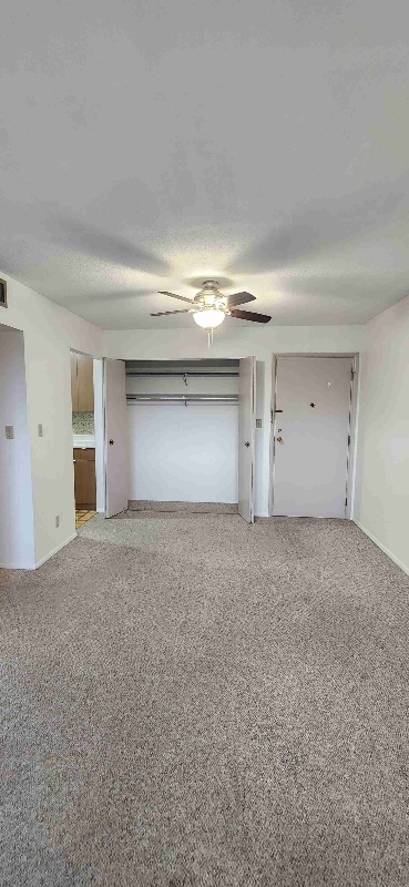 Building Photo - 225 29th St Dr SE