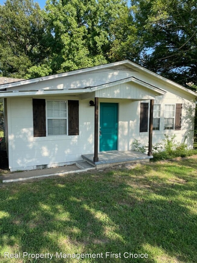 Building Photo - 2 br, 1 bath House - 310 S Dawson Street