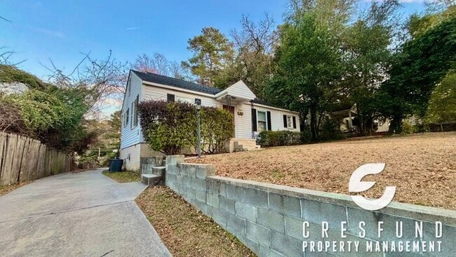 Foto del edificio - 3 Bed, 3 Bath located in HAYMOUNT - READY FOR MOVE IN TODAY!