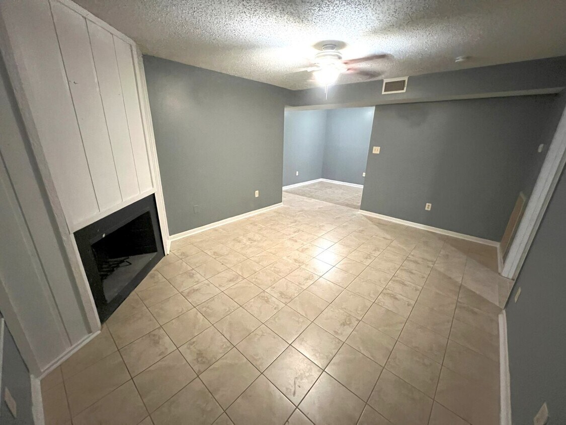 Newly renovated 2 Bed 2 Bath home in Baton... Condo for Rent in Baton