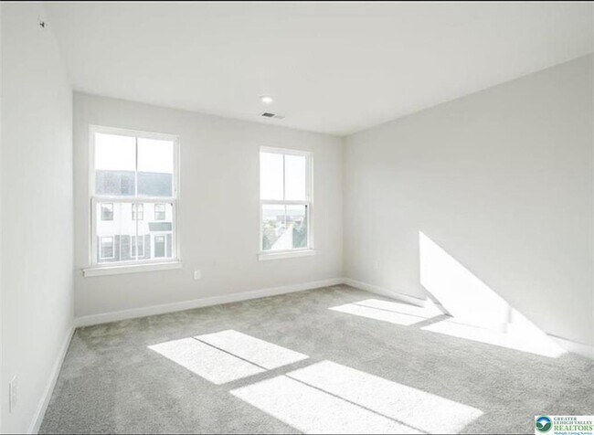 Foto del edificio - 1047 Watson Ct