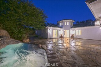 Building Photo - 44595 Vista Del Mar
