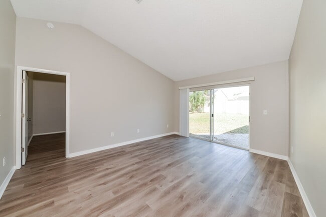 Foto del edificio - 3512 Concho Ct