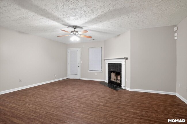 Foto del edificio - 2808 Vining Ridge Terrace