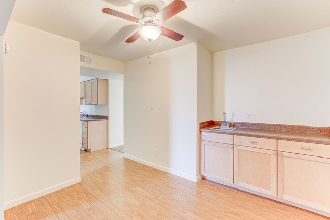 Interior Photo - Union Square Apartments